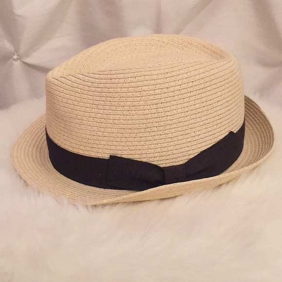 SOLD - Hat Chic Cuban Style Hat - Picture 2 of 8